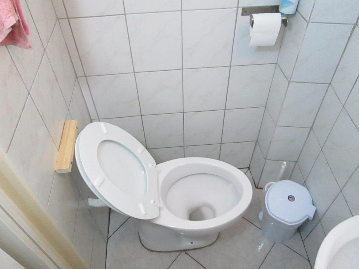 Lavender Apartment Near Heroes' Square & Puskas Stadium บูดาเปสต์ ภายนอก รูปภาพ