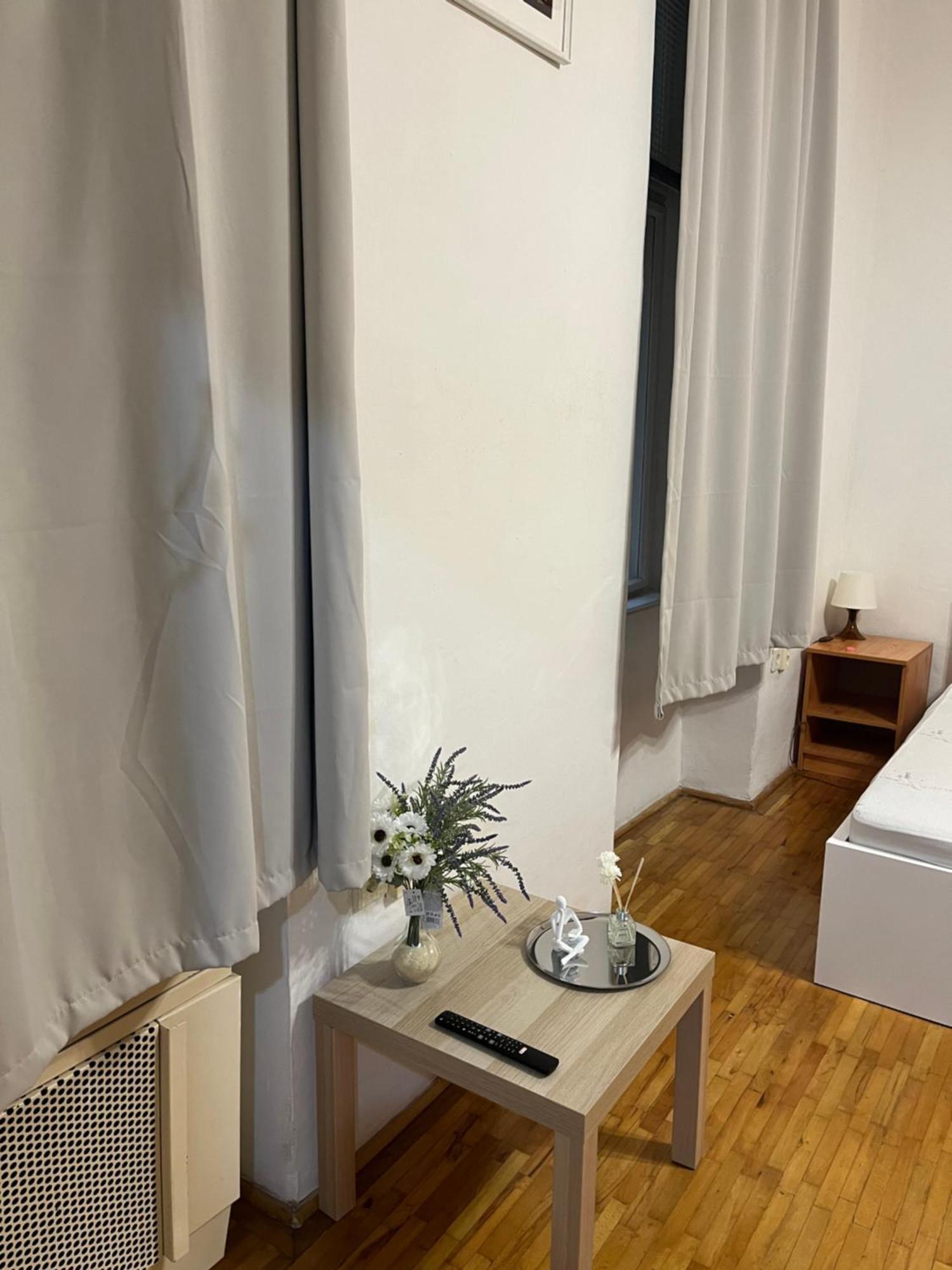 Lavender Apartment Near Heroes' Square & Puskas Stadium บูดาเปสต์ ภายนอก รูปภาพ